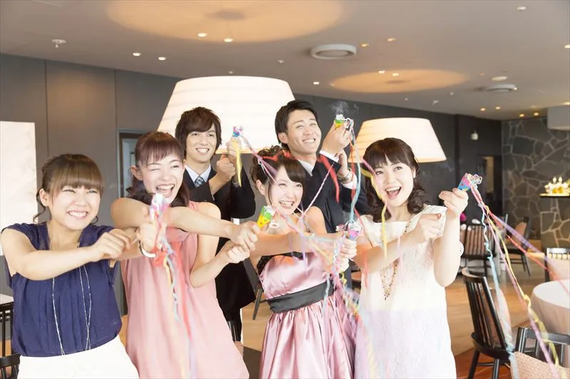 2次会に出席する際の服装とは