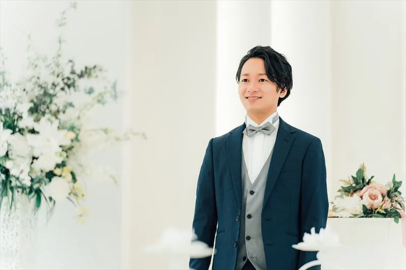 タキシードとスーツの違いについて