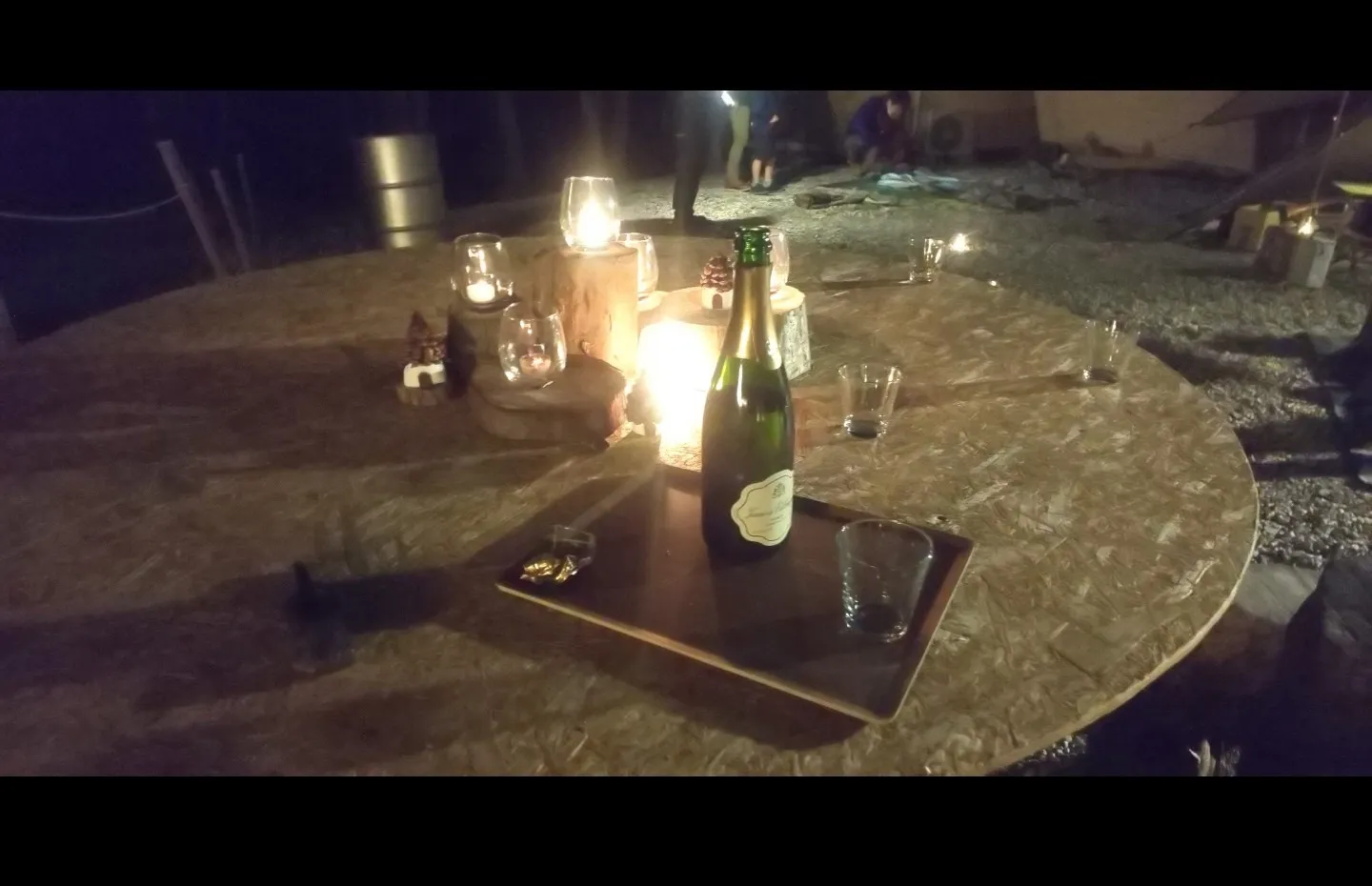 金曜の夜にしたっていいじゃない？